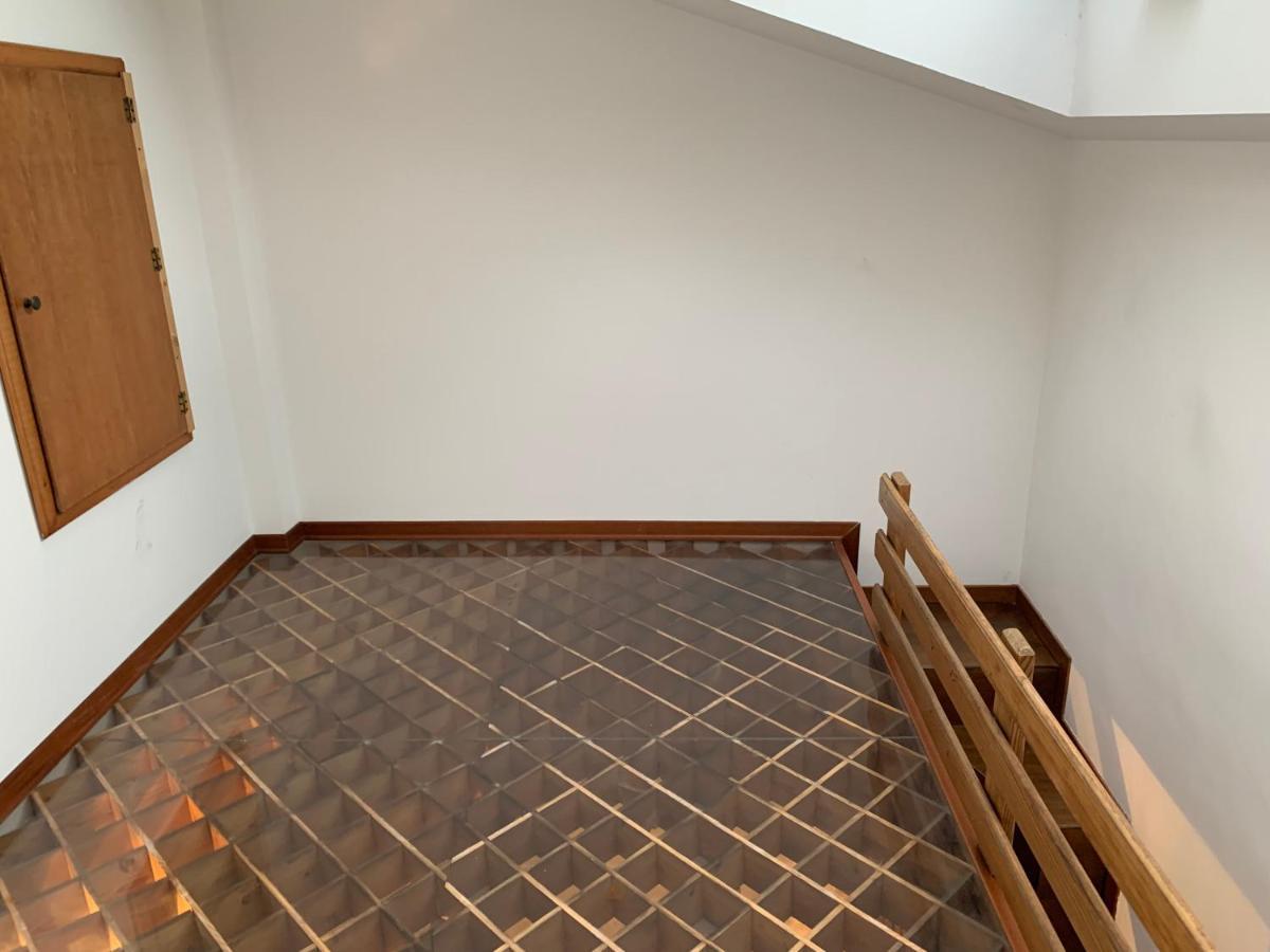 Daisy House: Attic In The Historical Center